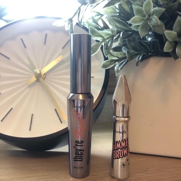 🔥BENEFIT MASCARA AND BROW GEL DUO🔥 - Picture 1 of 3